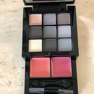 NYX Smokey Look Kit